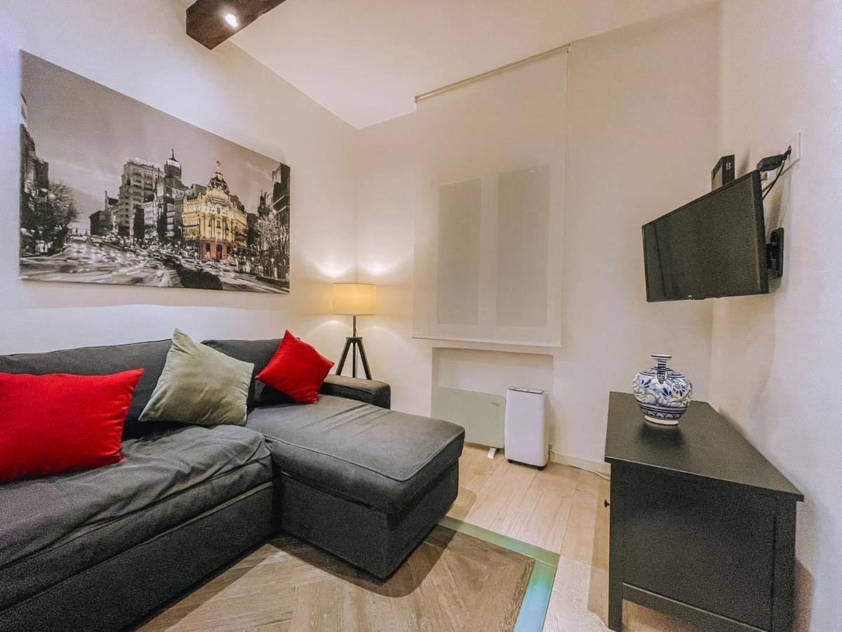 Fee4Me. Amazing Apartment In The Heart Of Lavapies Madrid Exteriör bild
