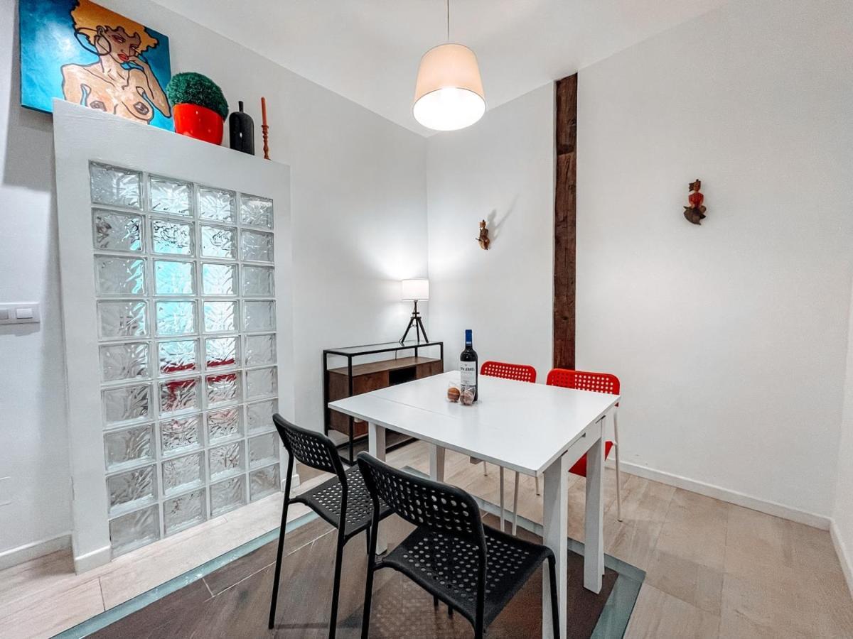 Fee4Me. Amazing Apartment In The Heart Of Lavapies Madrid Exteriör bild