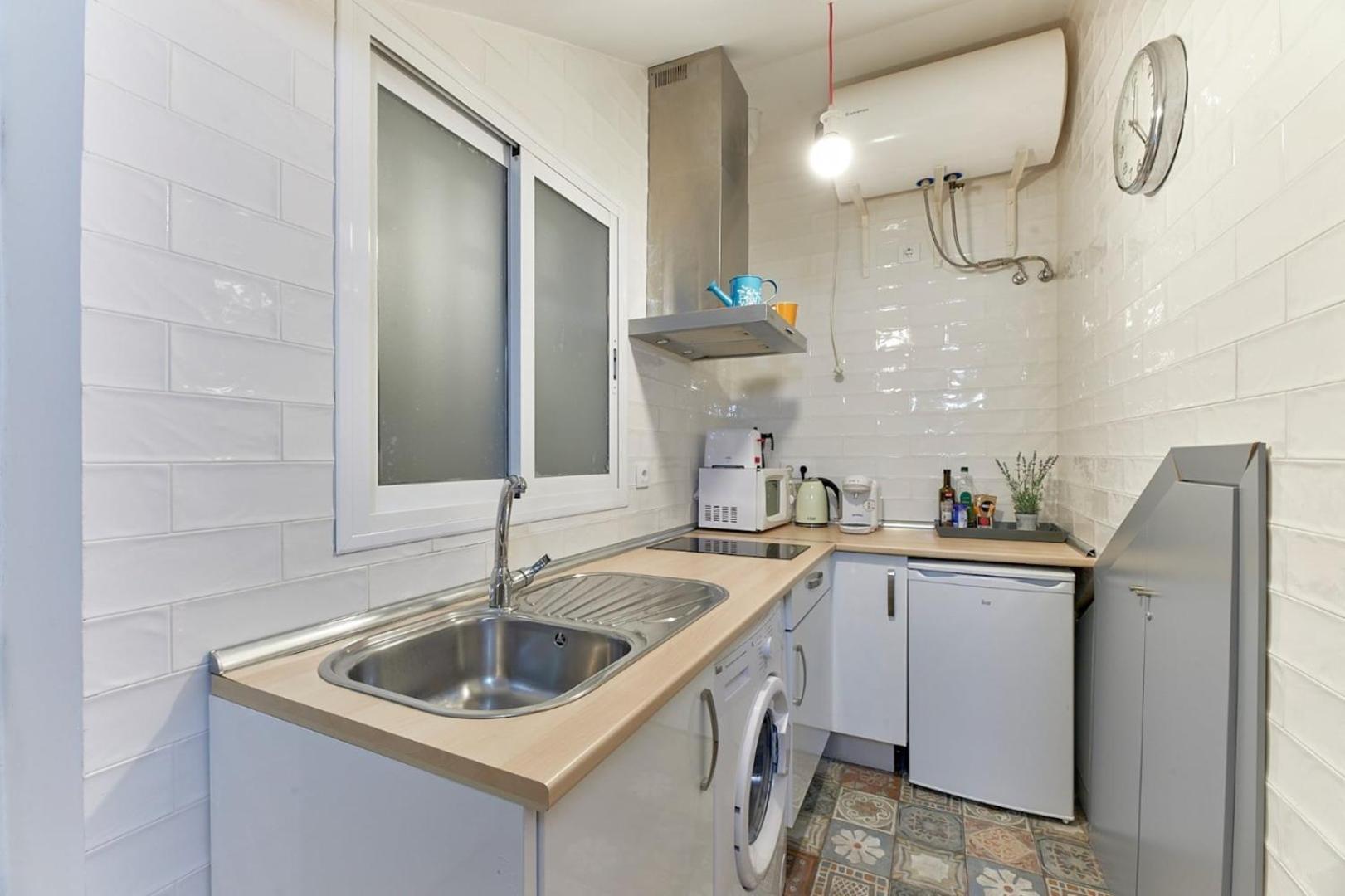 Fee4Me. Amazing Apartment In The Heart Of Lavapies Madrid Exteriör bild